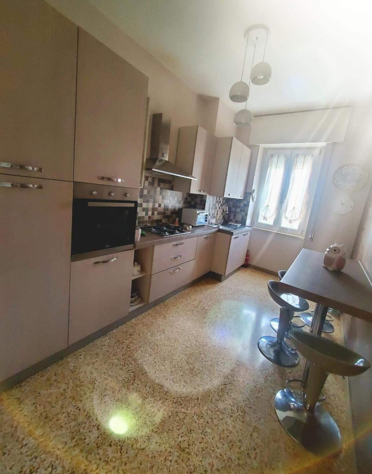 Apartamento La Casa Di Giulia Caserta Exterior foto