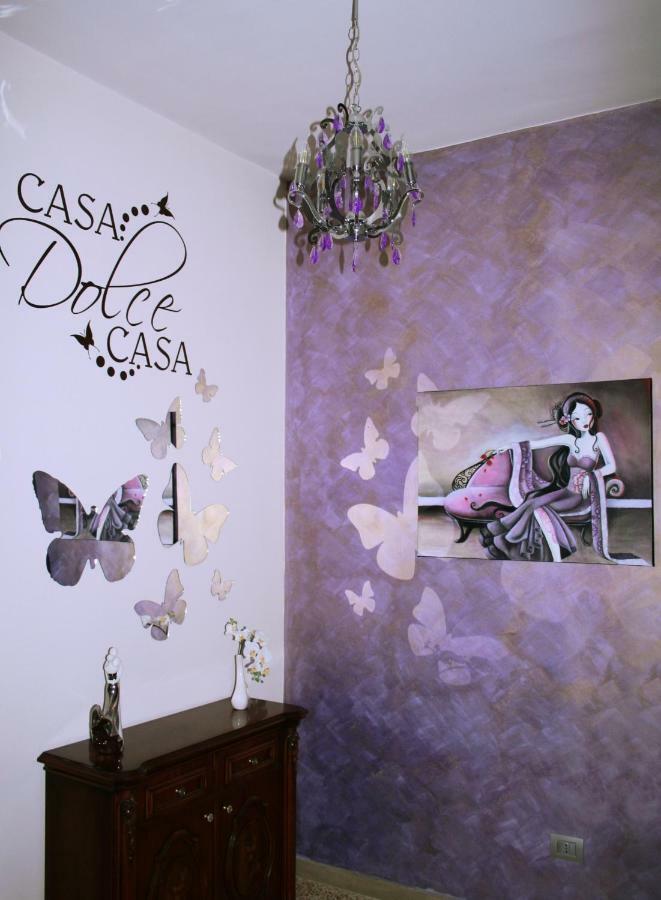 Apartamento La Casa Di Giulia Caserta Exterior foto