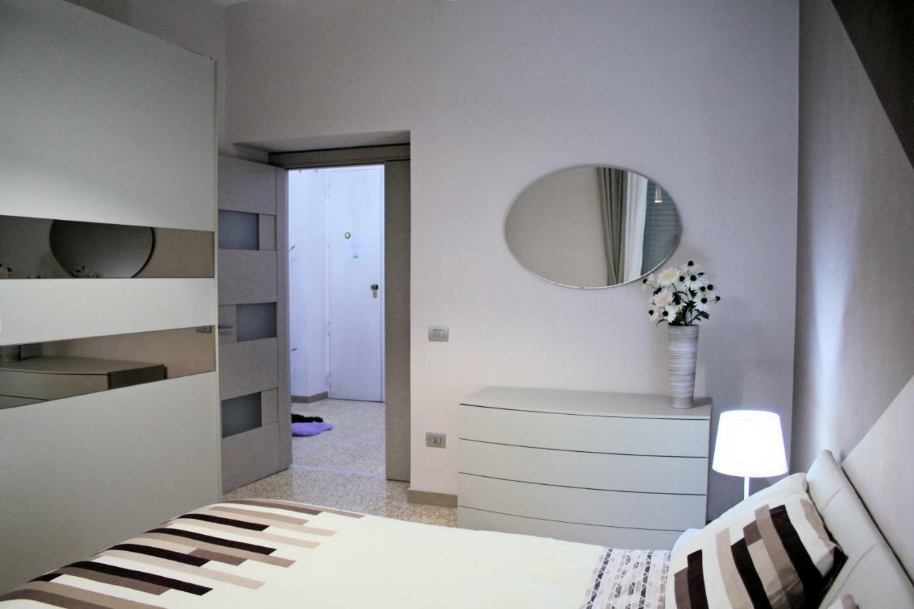 Apartamento La Casa Di Giulia Caserta Exterior foto